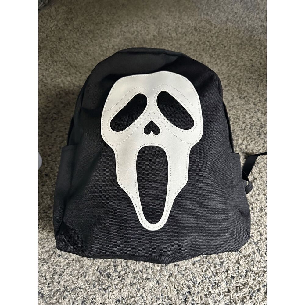 Ghost face Scream, backpack with padded handles outside pockets and inside pocke